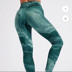 Buff Bunny Quartz Leggings Green Small